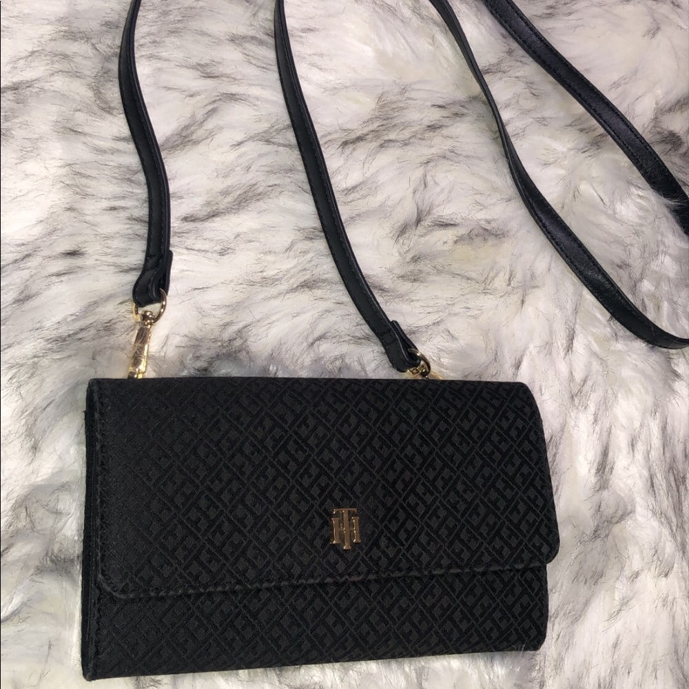 Tommy Hilfiger crossbody / wallet